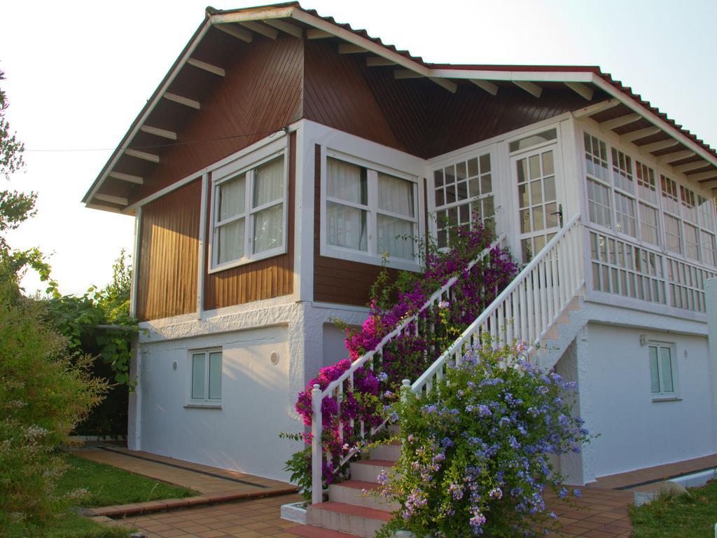 Cozy Holiday Home In Porto Do Son Near Beach Portosin Exterior foto